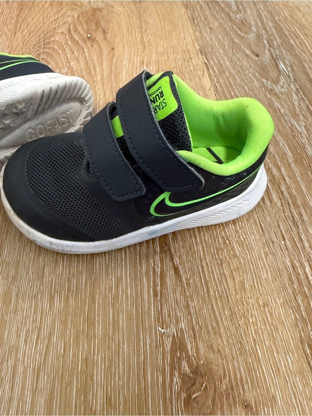 Nike Toddler Kids Baby Sneakers Running Shoes Size 6 6c - Picture 4 of 4